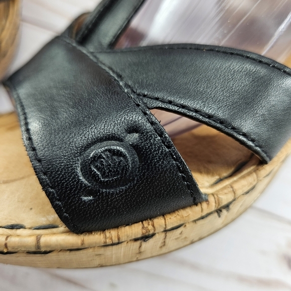 Born Womens Sandal Size 11 Wedge Heel Cork Platform‎ Black Leather Straps D65403 - Picture 4 of 10